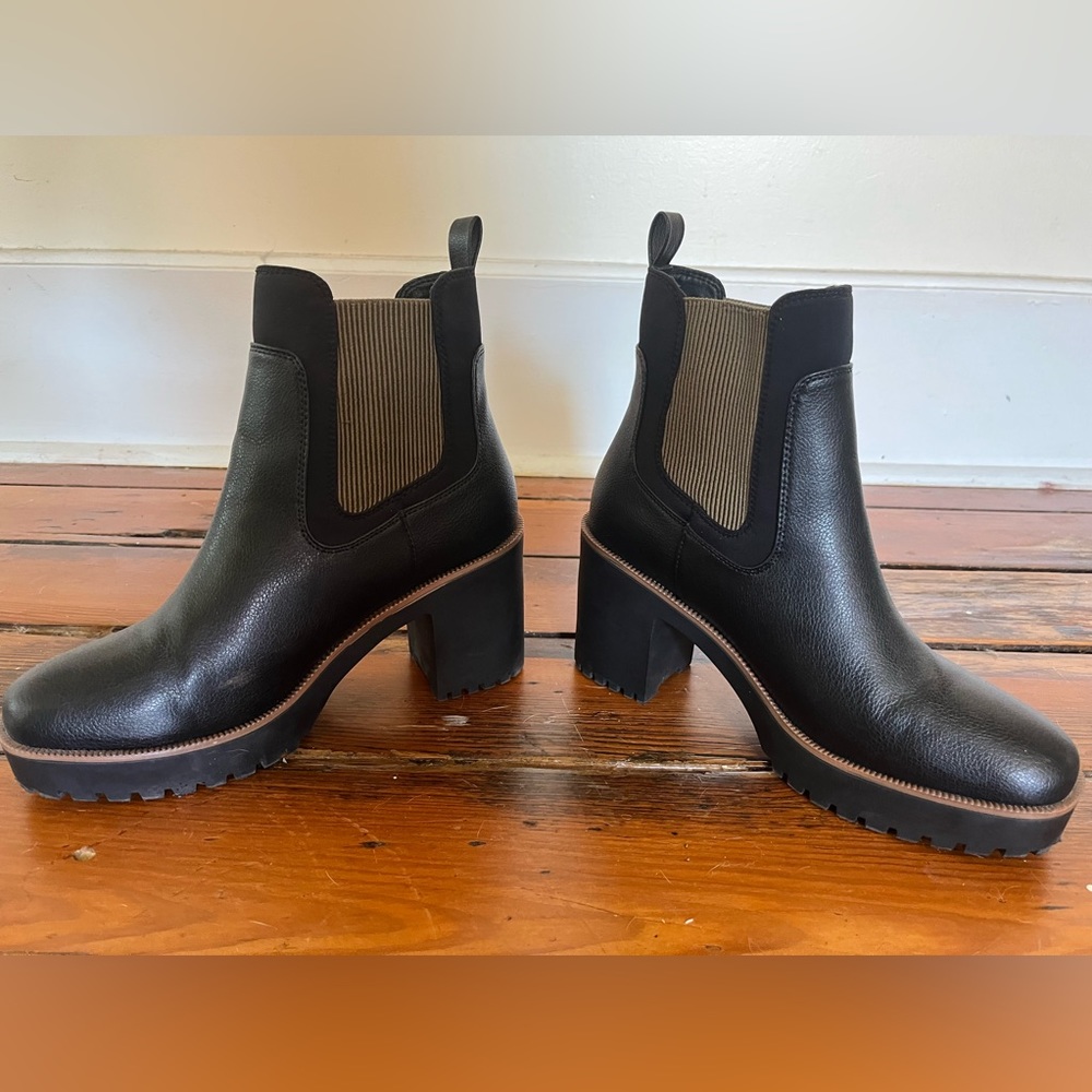 Chinese Laundry GOOD DAY BOOT